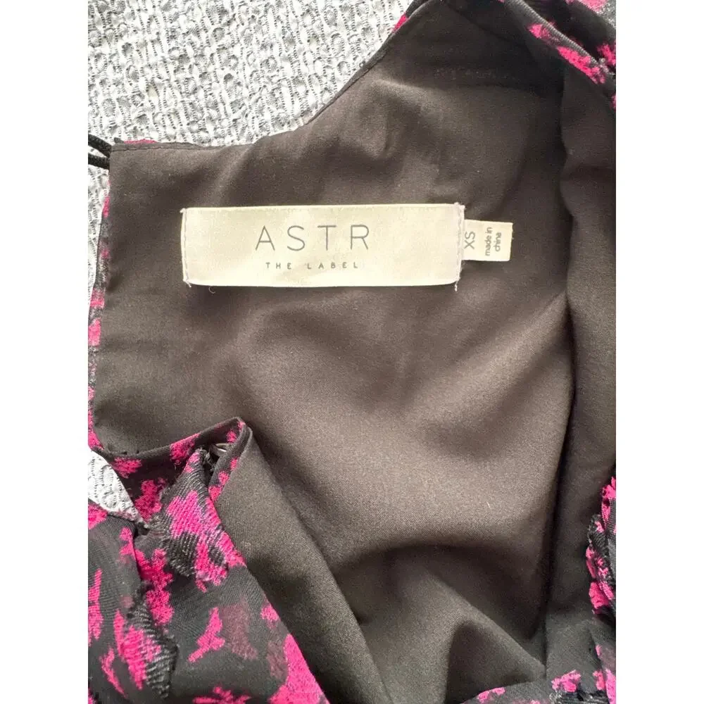 ASTR The Label Claremore Ruched Mini Dress Black Magenta Floral Long Sleeve - Picture 5 of 9